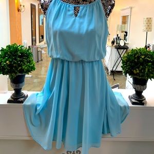 ❤️Baby blue sleeveless dress❤️